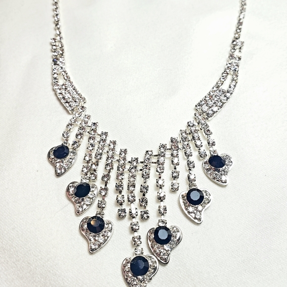 Necklace - Picture 4 of 6